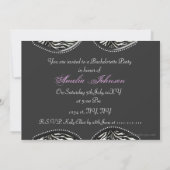 trendy Paarse Bachelorette Party Kaart (Achterkant)