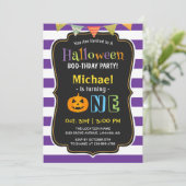 Trendy Paarse Halloween Baby First Birthday Party Kaart (Staand voorkant)