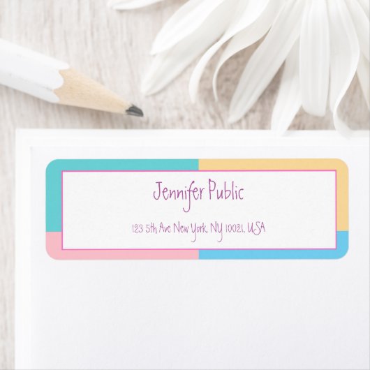 Trendy pasta-kleuren Handscriptnaam Modern stijlvo Etiket (Insitu)