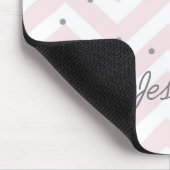 Trendy Pastel Pink Chevron Dotty Personalised Muismat (Hoek)