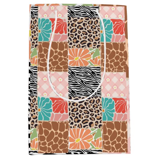 Trendy Patchwork Dierenprint & Bloemige Gift Bag Medium Cadeauzakje (Voorkant)