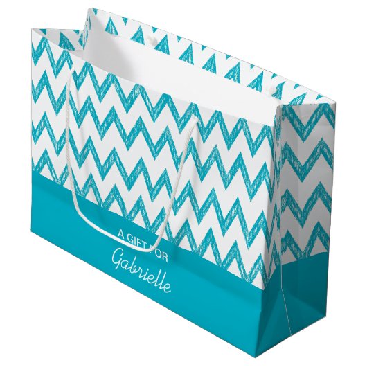 Trendy Pencil Turquoise Chevron Zigzags met naam Large Cadeautasje (Voorkant Gekanteld)