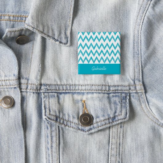 Trendy Pencil Turquoise Chevron Zigzags met naam Vierkante Button 5,1 Cm (In situ)