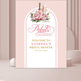 Trendy petals and prosecco bridal shower backdrop wandkleed