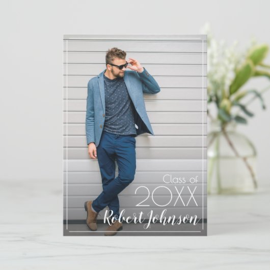 Trendy Photo Afstuderen Aankondiging (Staand voorkant)