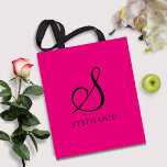 Trendy Pink Black Monogram Initiaal Script Name Tote Bag<br><div class="desc">Trendy Pink Black Monogram Initiaal Script Name Canvas tas. Eenvoudig aan te passen. Bestel vandaag nog!</div>
