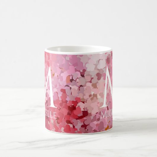 Trendy Pink Red Hearts Sjabloon Monogram Initiaal Koffiemok (Center)
