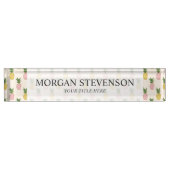 Trendy Pink Yellow Tropical Pineapple Pattern Naambordje (Voorkant)