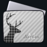 Trendy Play Deer en Grey Striped Personalized Laptop Sleeve<br><div class="desc">Stijlvol schuine hertenprofiel en grijze stripe laptophoes met elegant monogram.</div>