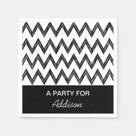 Trendy potlood zwart en wit Chevron met naam Servetten (Voorkant)
