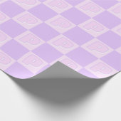 Trendy Purple Monogram Initial Checkerboard Cadeaupapier (Hoek)