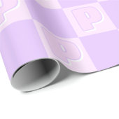 Trendy Purple Monogram Initial Checkerboard Cadeaupapier (Rol Hoek)