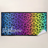 Trendy Rainbow Leopard Print Custom Naam Bruiloft Strandlaken (Voorkant)