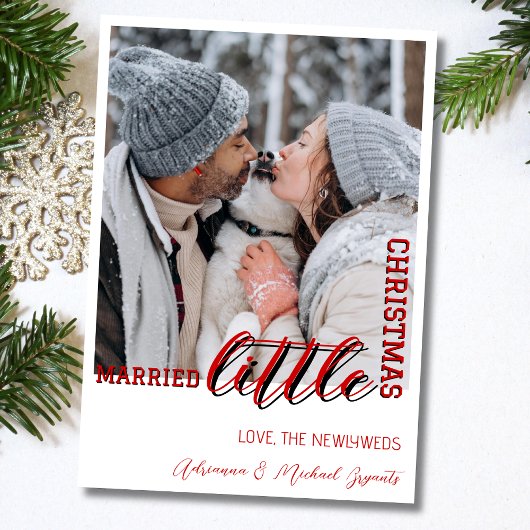 Trendy Red Calligraphy Married Little Christmas Feestdagenkaart