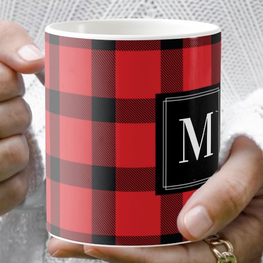 Trendy Red en Black Buffalo Plaid Monogrammed Koffiemok