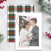 Trendy Red Plaid Merry Christmas Script Foto Feestdagenkaart