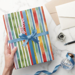 Trendy regenboogkleurig streeppatroon cadeaupapier