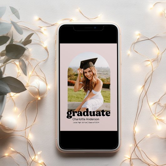 Trendy Retro Afstuderen Aankondiging in Blush