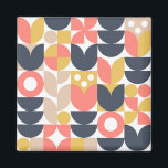 Trendy Retro bloemmotief Magneet<br><div class="desc">Dit chique retro ontwerp heeft een geometrisch bloemenpatroon in perzik,  saffraan,  donkergrijs en beige op een witte achtergrond. #retro #chic #modern #floral #pattern #botanical #geometric #geometrical #stylish #style #school #elegant #trendy #trending #magnets #kitchen #home #kantoor #work #stationery #gifts</div>