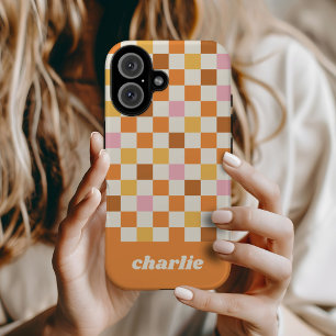 Trendy Retro Checkerboard Monogram iPhone 16 Hoesje
