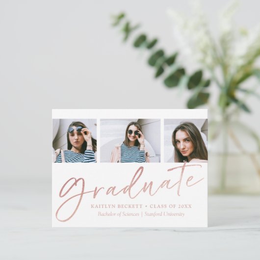 Trendy Roos Gold Foil Script 3 Foto Afstuderen Aankondigingskaart (Staand voorkant)
