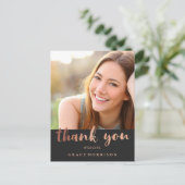 Trendy Roos Goud Afstuderen Foto Dank u Briefkaart (Staand voorkant)
