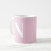 Trendy Roze C52 & Wit Initiaal Monogram Custom Koffiemok (Voorkant links)