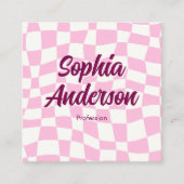 Trendy roze dambordpatroon met QR-code Vierkante Visitekaartje (Voorkant)