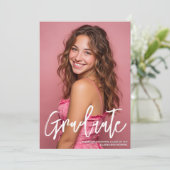 Trendy Roze Foto 2026 Afstudeeraankondiging (Staand voorkant)