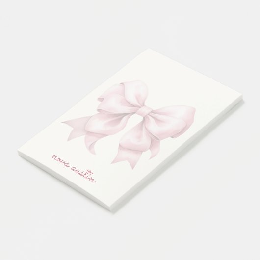 Trendy roze strik met naam en monogram op bestelli post-it® notes (Schuin)