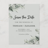 Trendy Sage Green Eucalyptus Wedding Save the Date Aankondigingskaart (Voorkant)