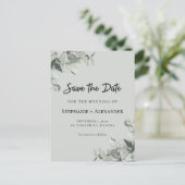 Trendy Sage Green Eucalyptus Wedding Save the Date Aankondigingskaart (Staand voorkant)
