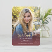 Trendy Script Burgundy Photo Collage Afstuderen Aankondiging (Staand voorkant)