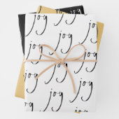 Trendy Script Joy Pattern Gold Black White Inpakpapier Vel (In situ)