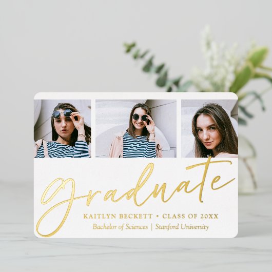Trendy Script minimalist 3 Photo Afstuderen Real Folie Uitnodiging (Staand Voorkant)