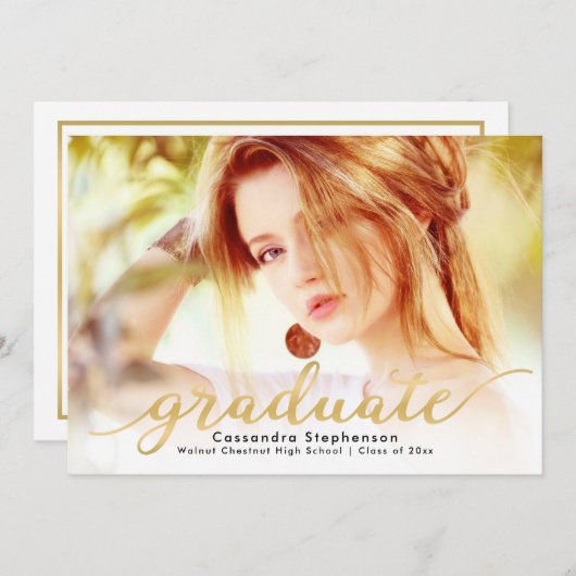 Trendy Script Modern Gold Photo Afstuderen Kaart (Voorkant / Achterkant)