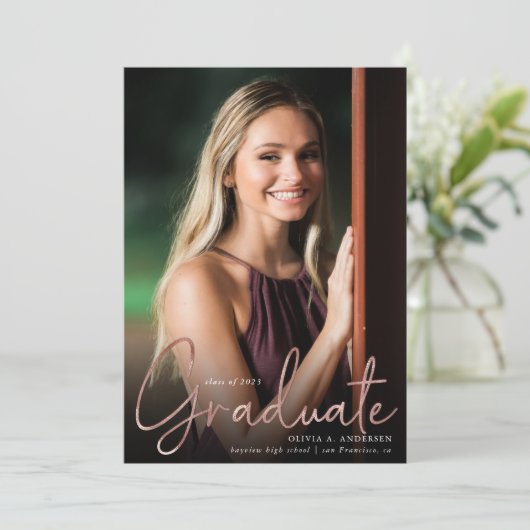 Trendy Script Overlay Two Photo Afstuderen Announ Aankondiging (Staand voorkant)