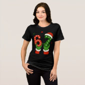 Trendy "Six Seven" Candy Cane Christmas Tri-Blend Shirt (Voorkant volledig)