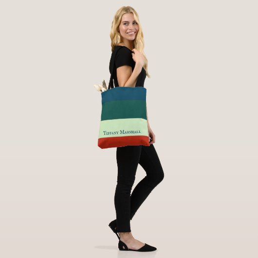 Trendy streepjespatroon gepersonaliseerd tote bag (Op model)