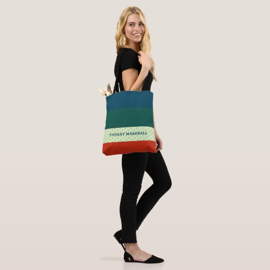 Trendy streepjespatroon gepersonaliseerd tote bag (Op model)