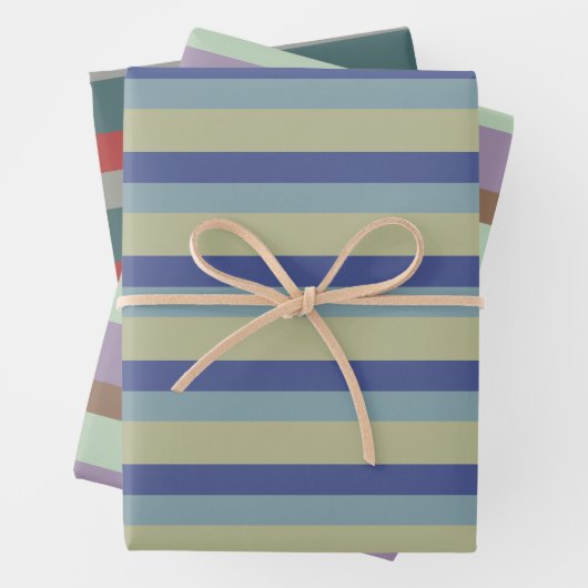 Trendy Stripes in het Gedempte Patroon van de Pale Inpakpapier Vel (In situ)