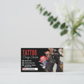 Trendy Tattoo Artist Studio Zwart en Rood Visitekaartje (Staand voorkant)