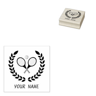 Trendy tennisracket en bal gepersonaliseerd rubberstempel