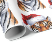 Trendy Tiger with Santa Hat Christmas Green Cadeaupapier (Rol Hoek)