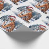 Trendy Tijger met Kerstman Hoed Kerstmis Cadeaupapier (Hoek)