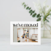Trendy Typografie Aangepaste foto We verhuisden ni Briefkaart (Staand voorkant)