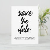 Trendy typografie zwart en wit save the date kaart (Staand voorkant)