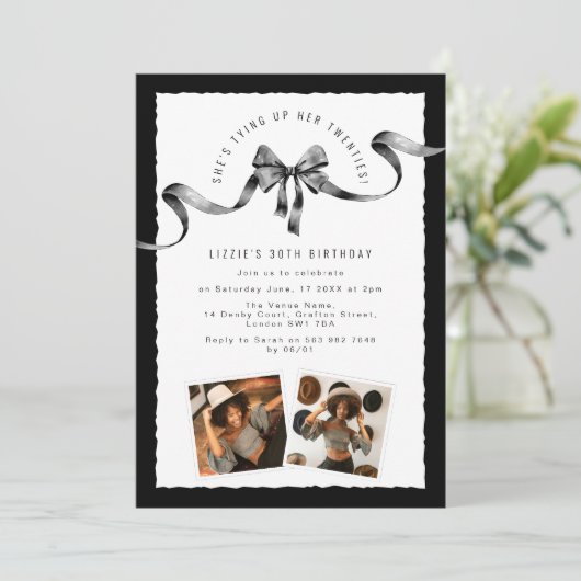 Trendy vastbinden van haar twintiger verjaardagsfe kaart (Staand voorkant)