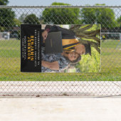 Trendy Vertical Afstuderen Photo Afstuderen Spandoek (Insitu)