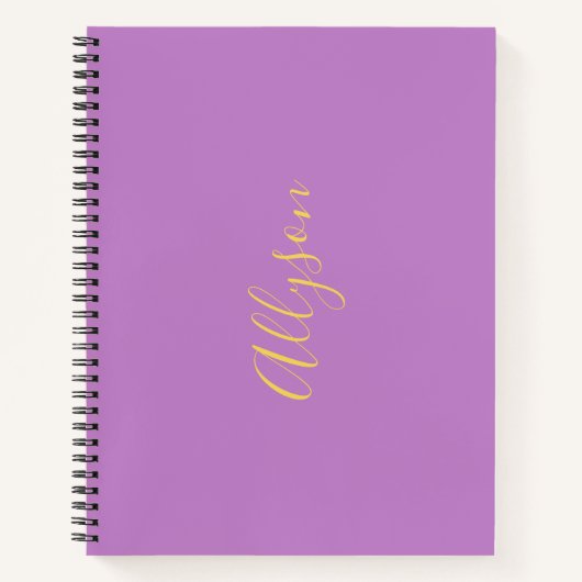 Trendy verticale naam in goud schrift, lavendel notitieboek (Voorkant)
